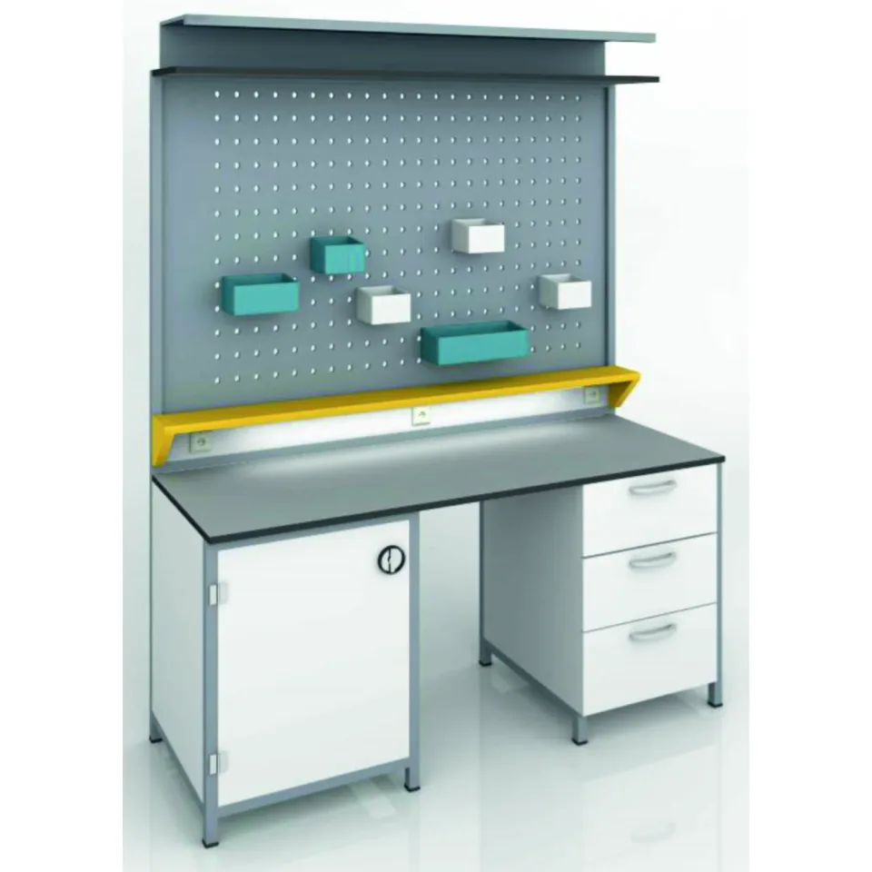 Illuminated Workbench with Tool Organiser